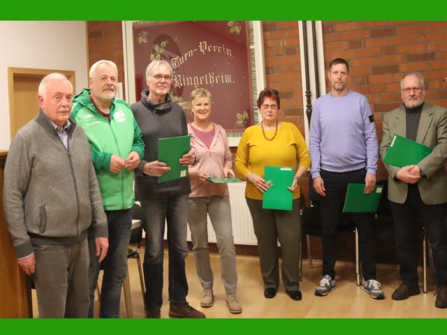 Die Empfänger der goldenen und silbernen Ehrennadel